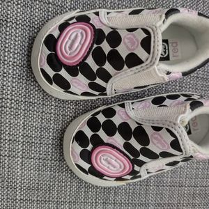 Echo baby shoes size 3